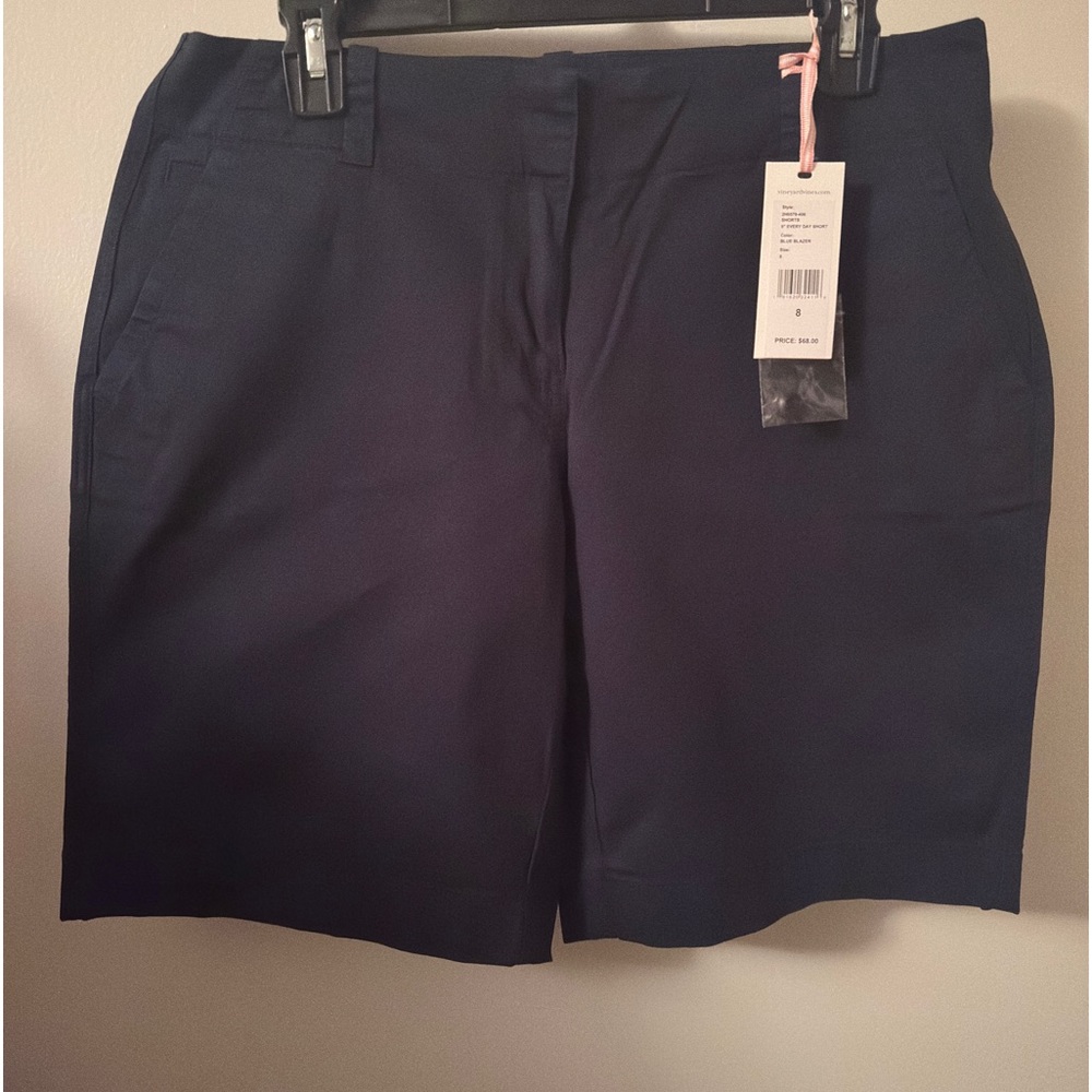 VINEYARD VINES NWT SHORT SZ 8 NAVY